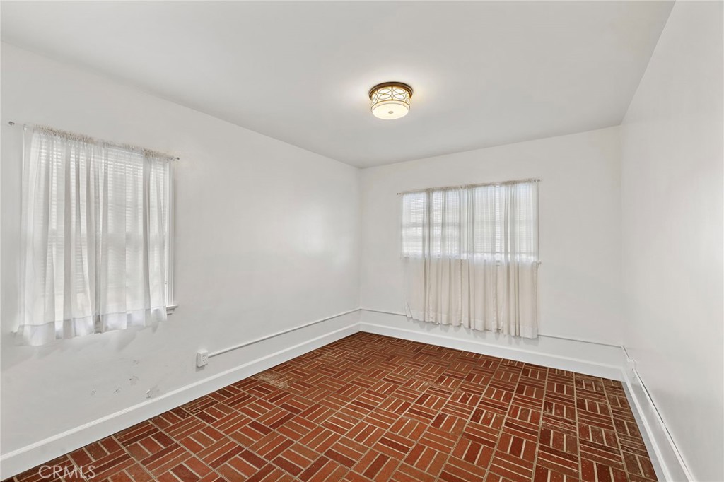 619 Narcissus, Newport Beach CA 92625 - photo 9