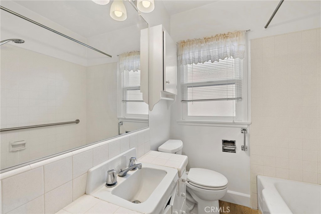 619 Narcissus, Newport Beach CA 92625 - photo 10
