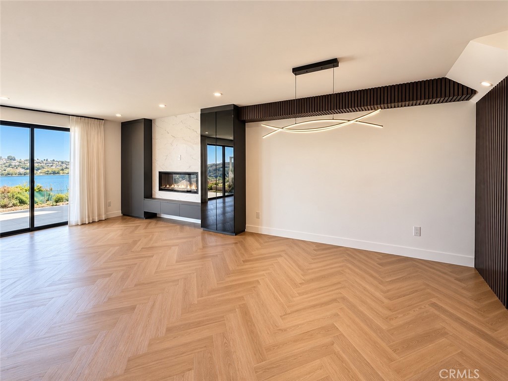 635 Vista Bonita, Newport Beach CA 92660 - photo 4