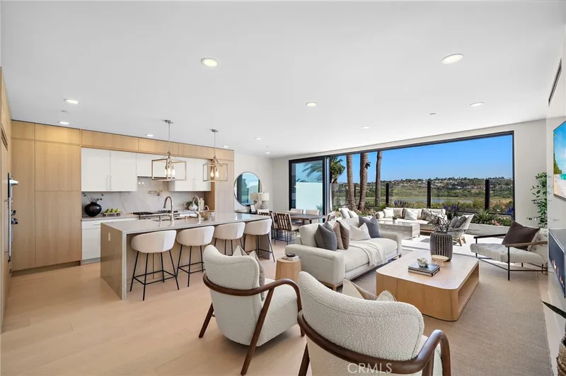 66 Cormorant, Newport Beach, CA 92660