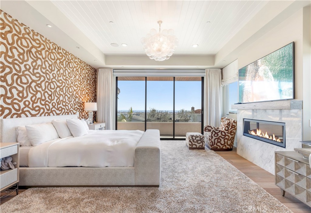 660 Kings Road, Newport Beach CA 92663 - photo 17