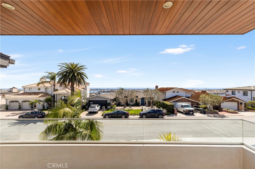 660 Kings Road, Newport Beach CA 92663 - photo 19