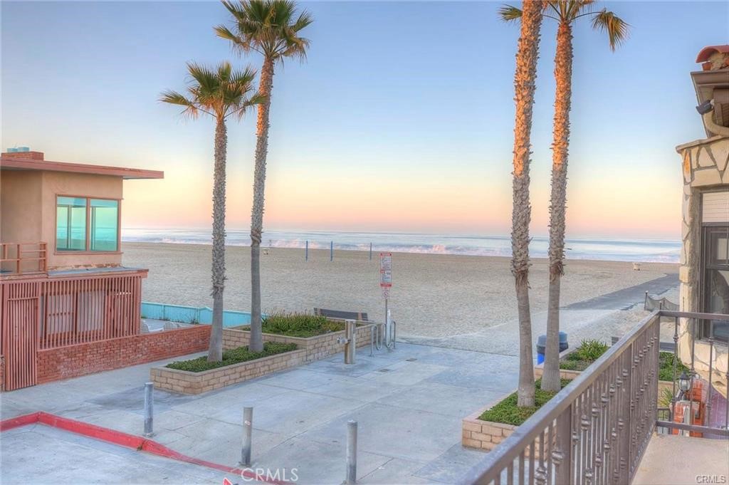 6800 W Oceanfront, Newport Beach CA 92663 - photo 1