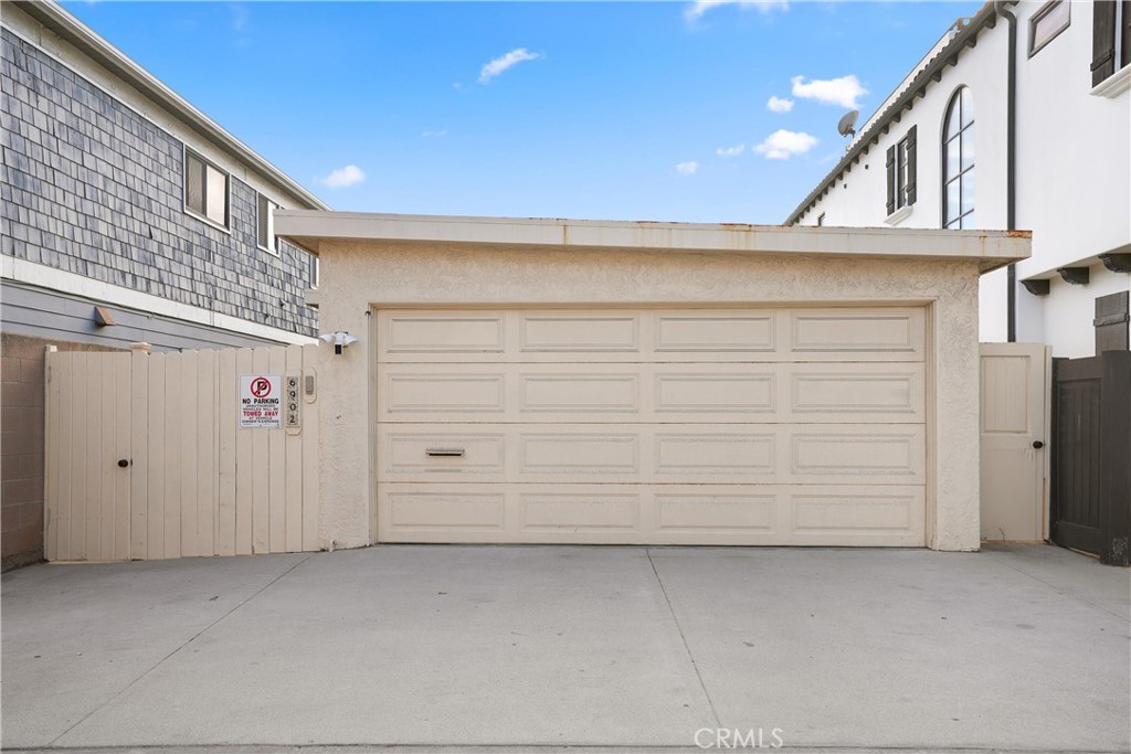 6902 W Oceanfront, Newport Beach CA 92663 - photo 32