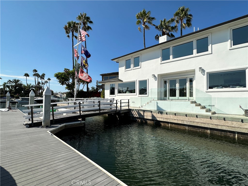7 Balboa Coves, Newport Beach CA 92663 - photo 2
