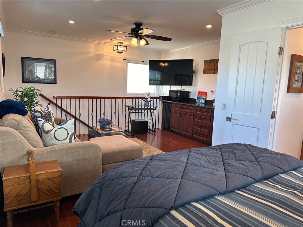 7 Balboa Coves, Newport Beach CA 92663 - photo 12