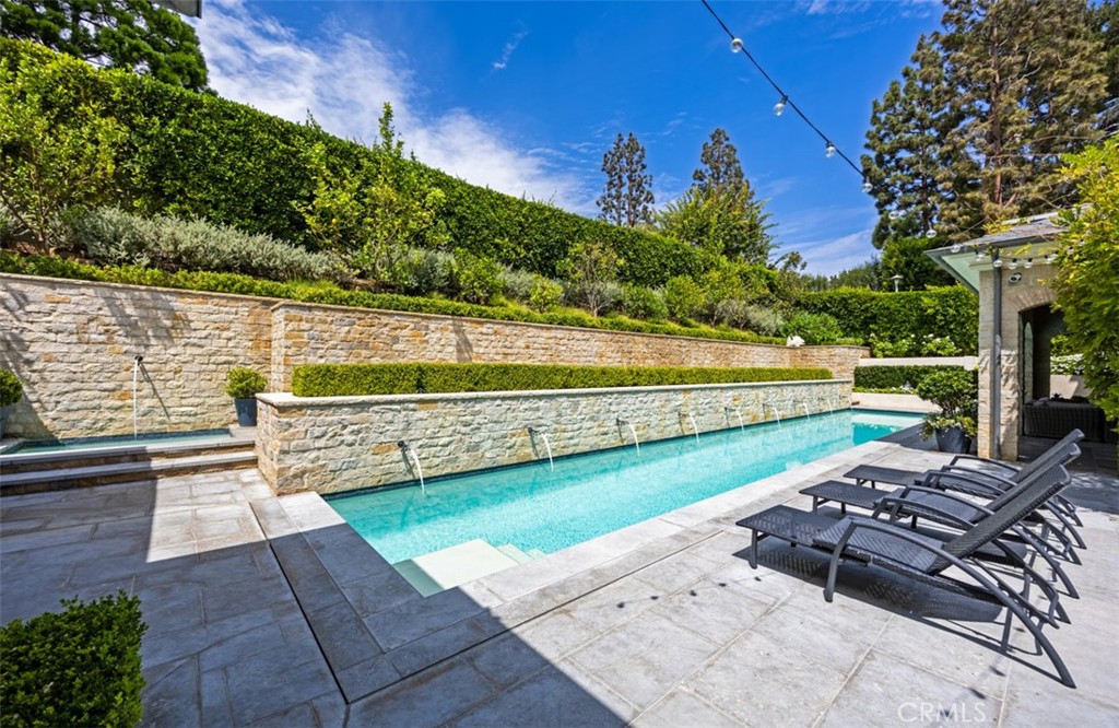 7 Oakmont Lane, Newport Beach CA 92660 - photo 30