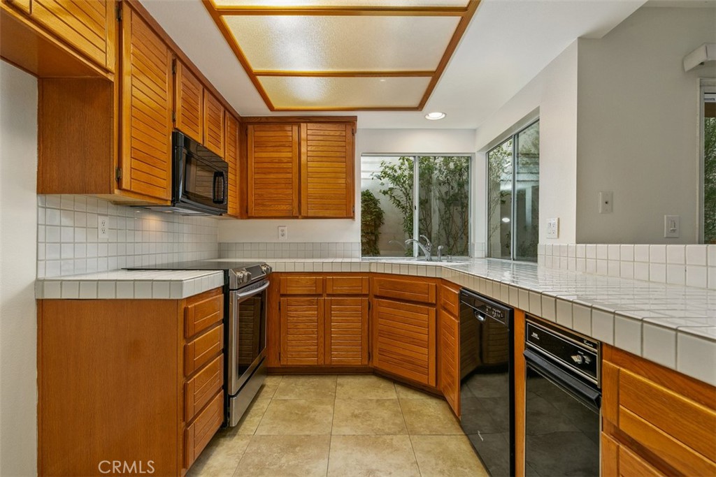 70 Shearwater Place, Newport Beach CA 92660 - photo 14