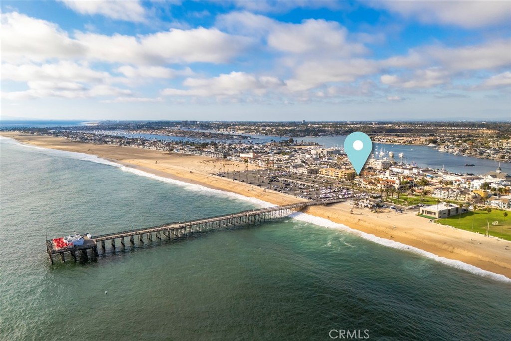 700 E Oceanfront, Newport Beach CA 92661 - photo 6