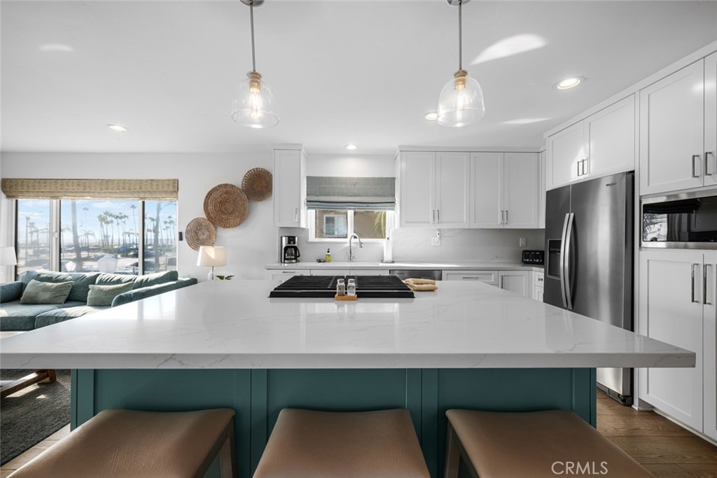 700 E Oceanfront, Newport Beach CA 92661 - photo 40