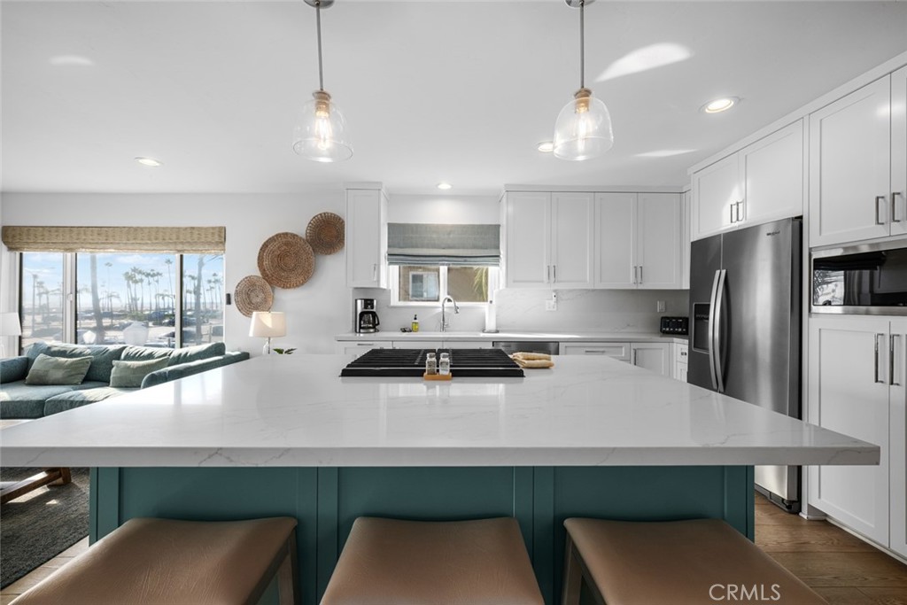 700 E Oceanfront, Newport Beach CA 92661 - photo 38