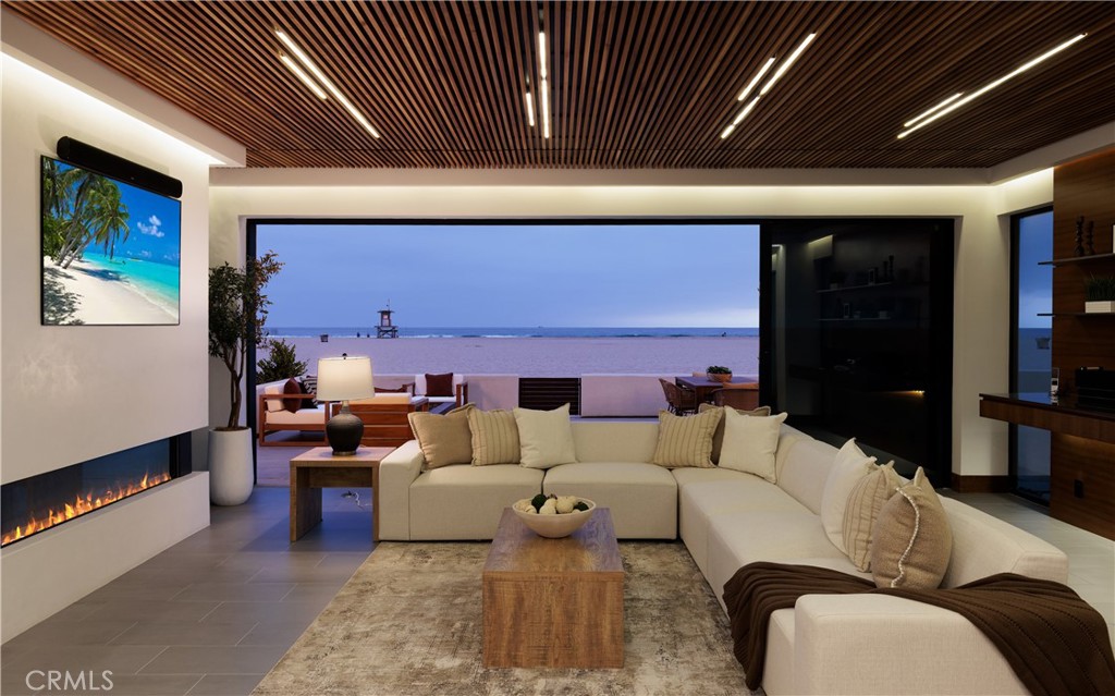 7104 W Oceanfront, Newport Beach CA 92663 - photo 3