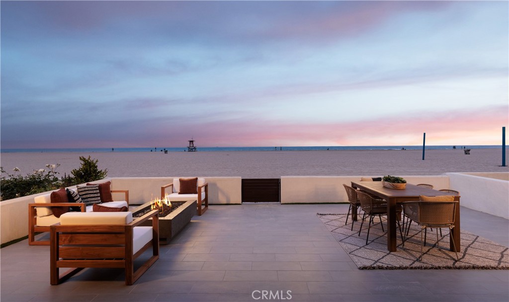 7104 W Oceanfront, Newport Beach CA 92663 - photo 4