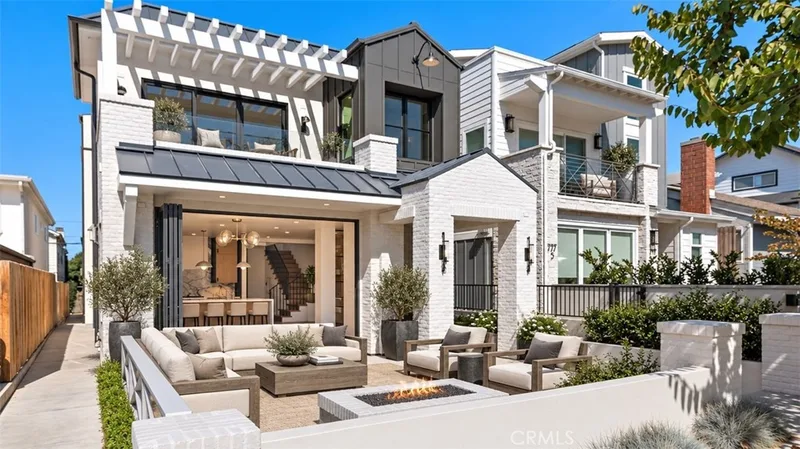 715 Poinsettia, Corona Del Mar, CA 92625