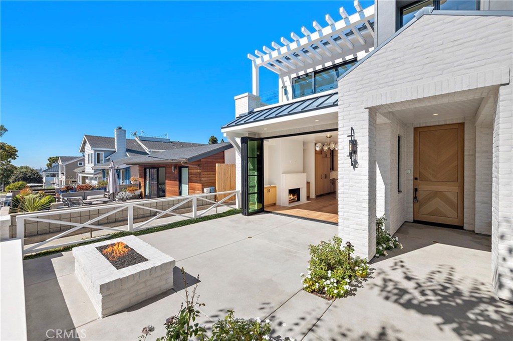 715 Poinsettia, Corona Del Mar CA 92625 - photo 5