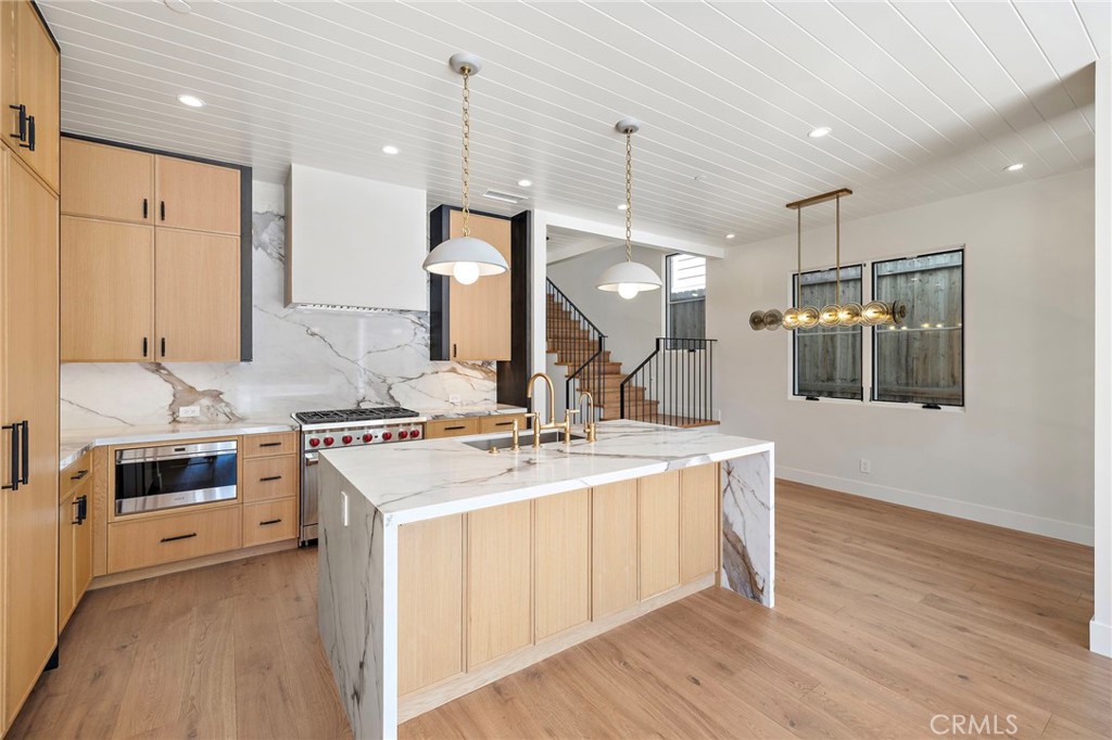 715 Poinsettia, Corona Del Mar CA 92625 - photo 10