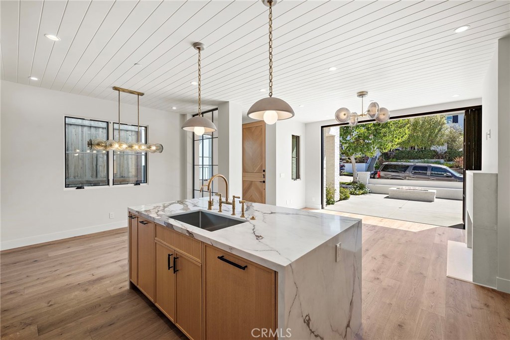 715 Poinsettia, Corona Del Mar CA 92625 - photo 14