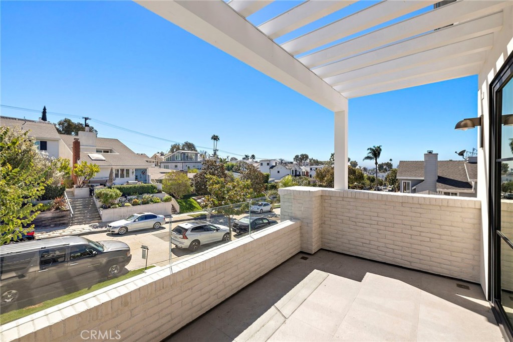 715 Poinsettia, Corona Del Mar CA 92625 - photo 21