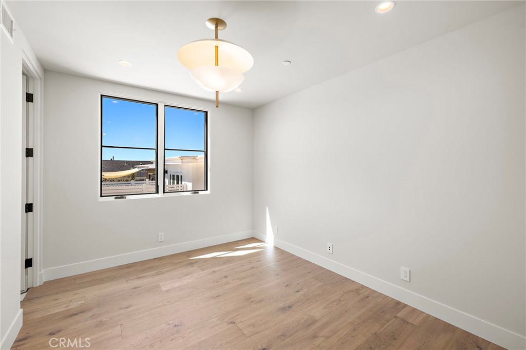 715 Poinsettia, Corona Del Mar CA 92625 - photo 22