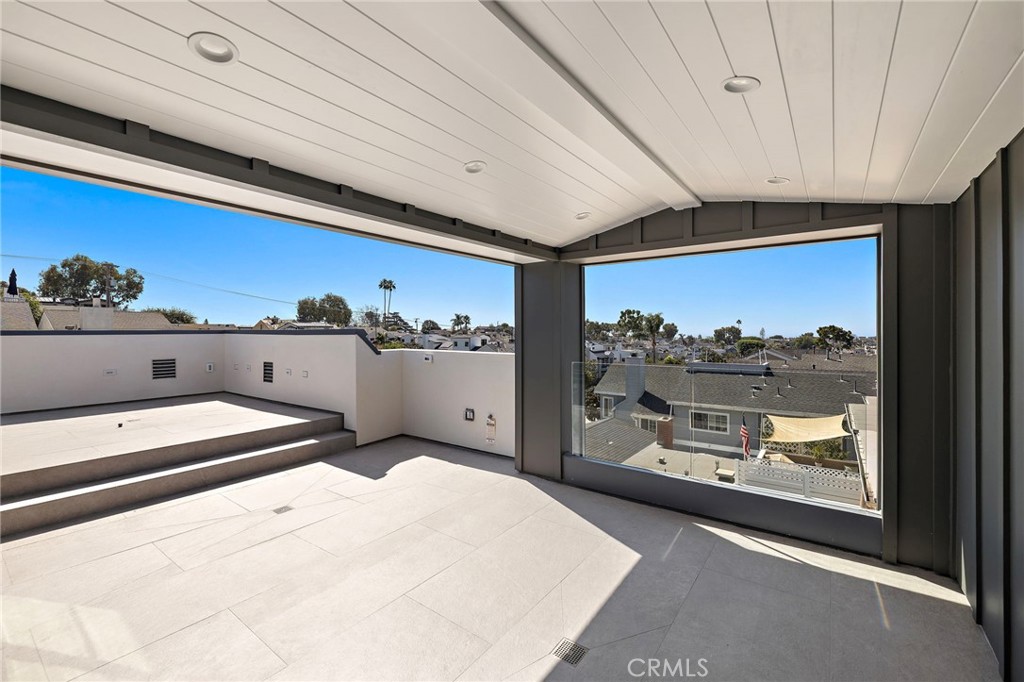 A Spacious Ocean View Deck with covered loggia - 715 Poinsettia, Corona Del Mar CA 92625 - photo 24
