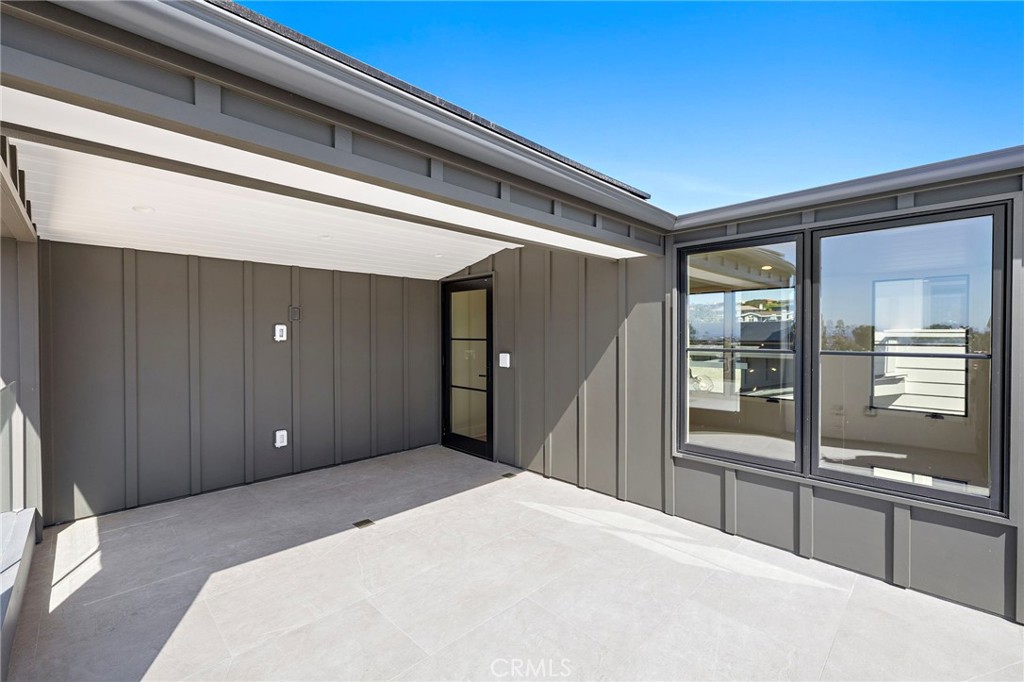 715 Poinsettia, Corona Del Mar CA 92625 - photo 25