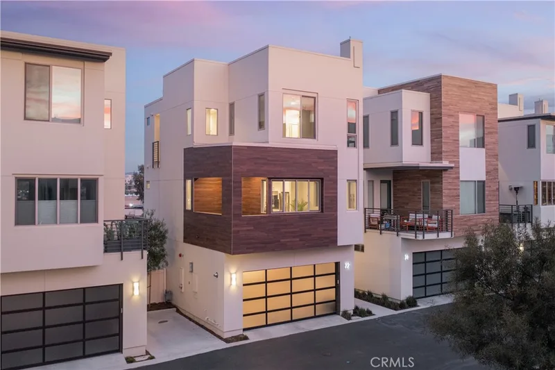 72 Ebb Tide Circle, Newport Beach, CA 92663