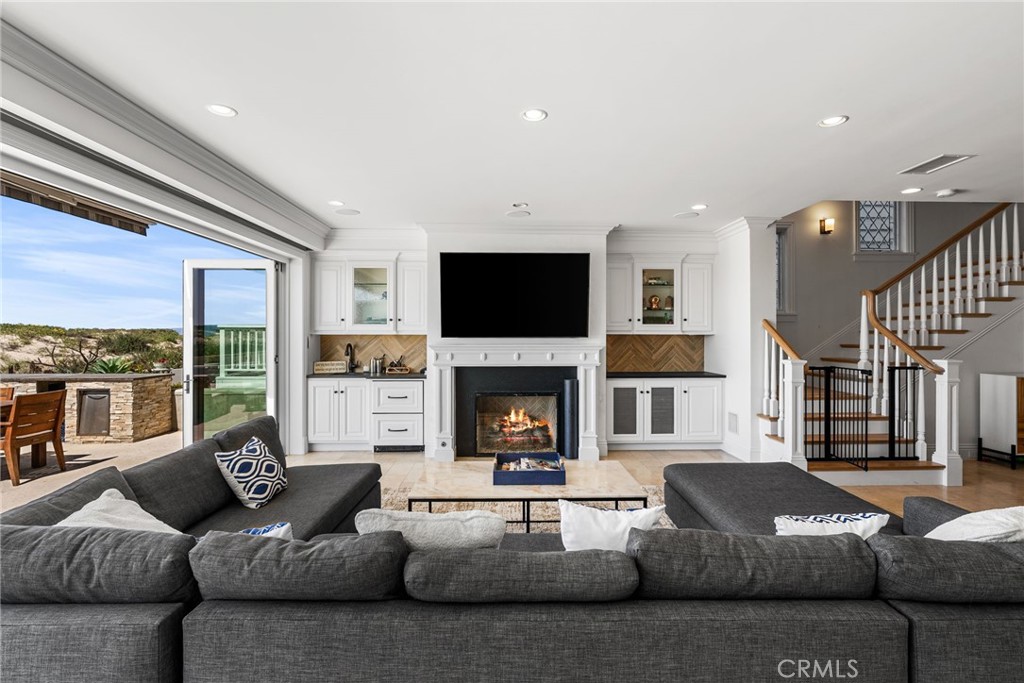 7304 W Oceanfront, Newport Beach CA 92663 - photo 8