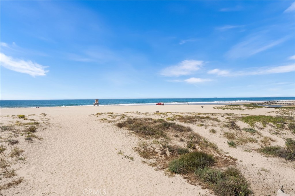 7304 W Oceanfront, Newport Beach CA 92663 - photo 25