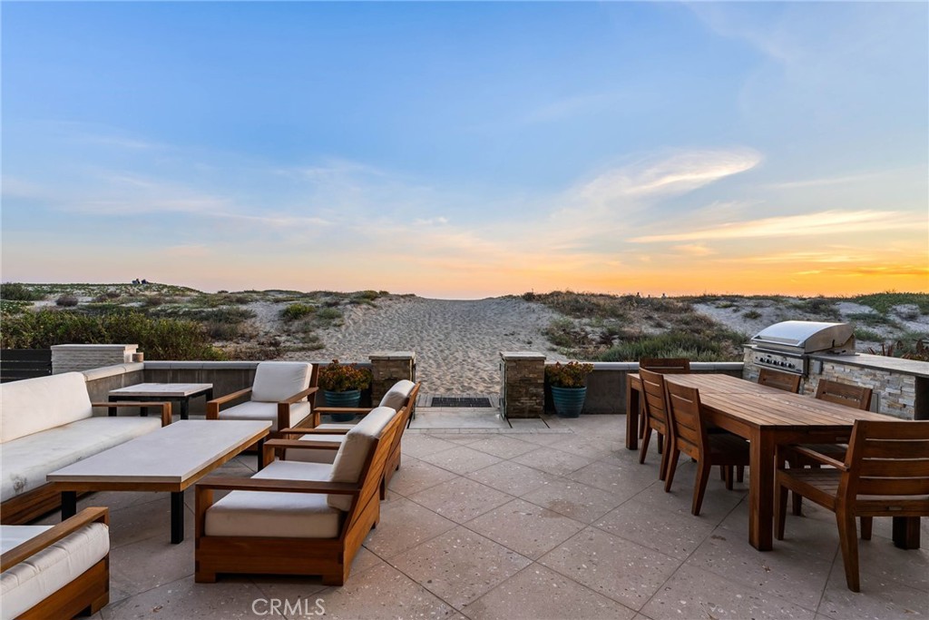 7304 W Oceanfront, Newport Beach CA 92663 - photo 33