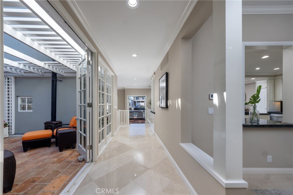 736 Harbor Island Drive, Newport Beach CA 92660 - photo 4