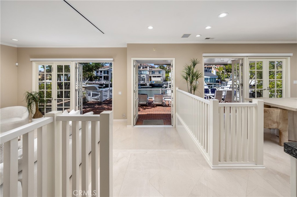 736 Harbor Island Drive, Newport Beach CA 92660 - photo 5