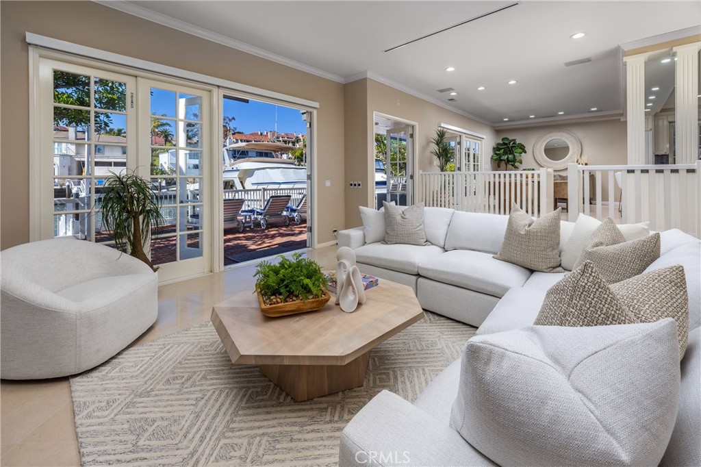 736 Harbor Island Drive, Newport Beach CA 92660 - photo 14
