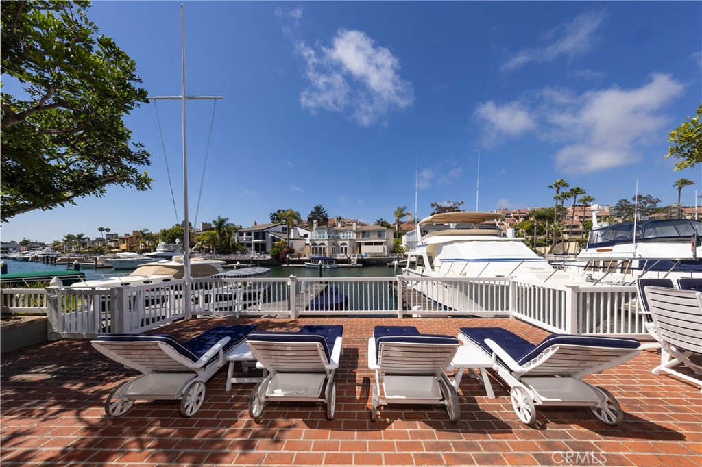 736 Harbor Island Drive, Newport Beach CA 92660 - photo 19