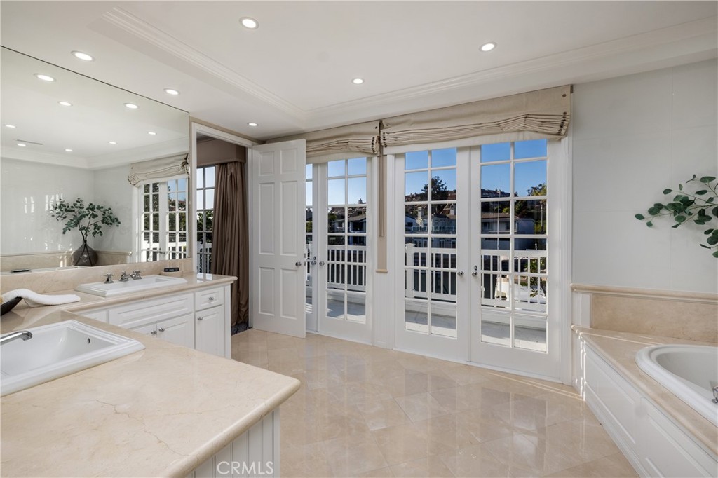 736 Harbor Island Drive, Newport Beach CA 92660 - photo 27