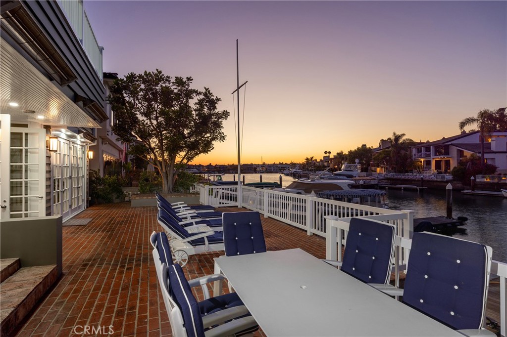 736 Harbor Island Drive, Newport Beach CA 92660 - photo 34
