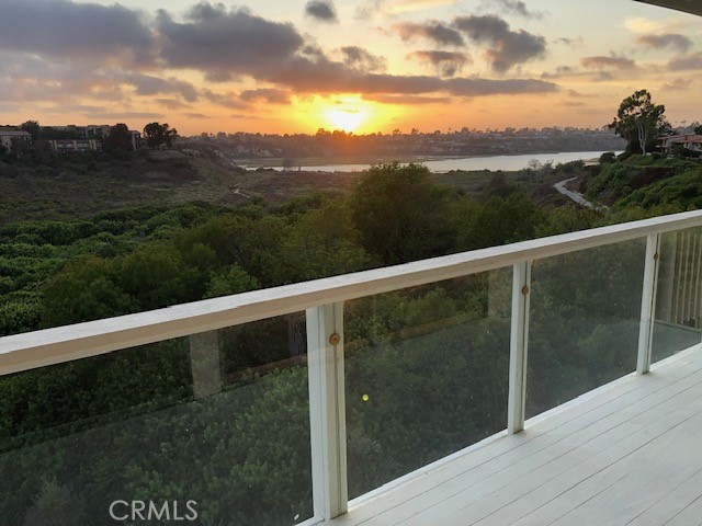 745 Domingo Drive 2, Newport Beach CA 92660 - photo 1