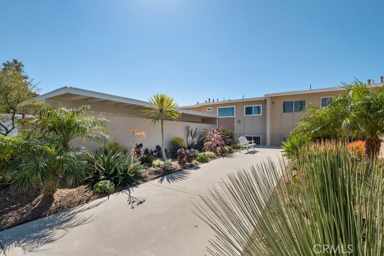 745 Domingo, Newport Beach CA 92660 - photo 1