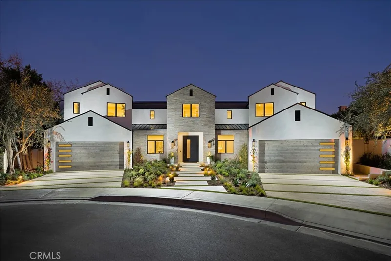 76 Hillcrest Lane, Newport Beach