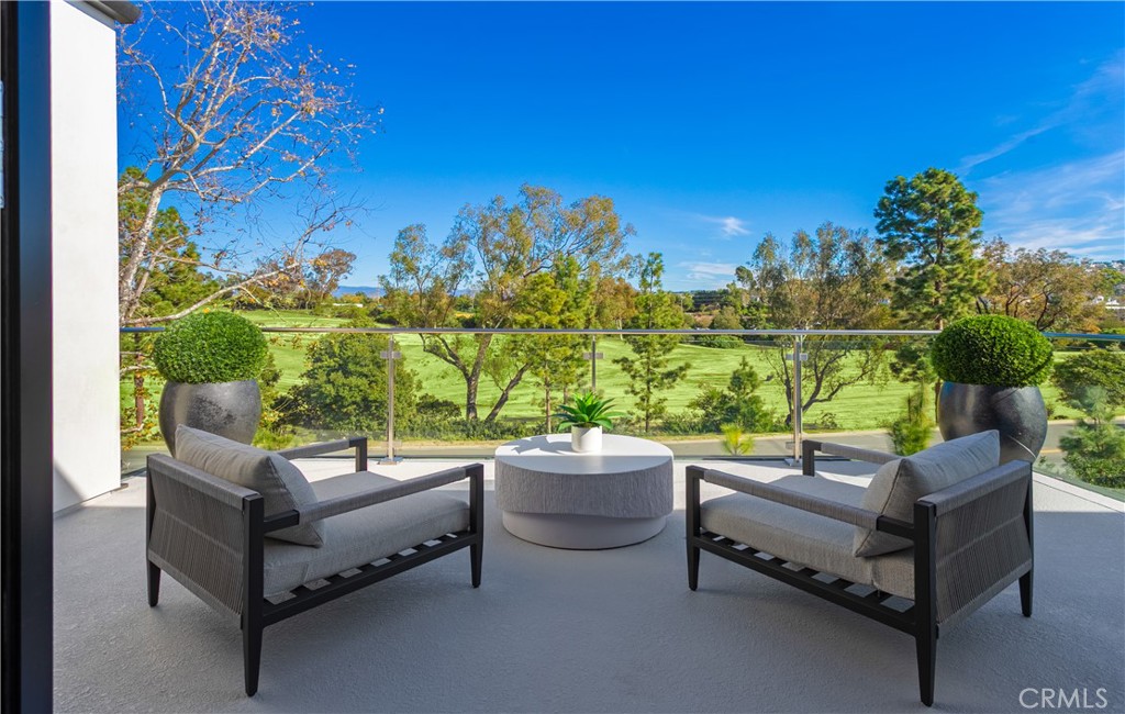 76 Hillcrest Lane, Newport Beach CA 92660 - photo 44