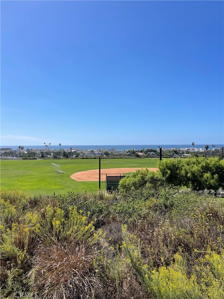 8 Land Fall Court, Newport Beach CA 92663 - photo 2