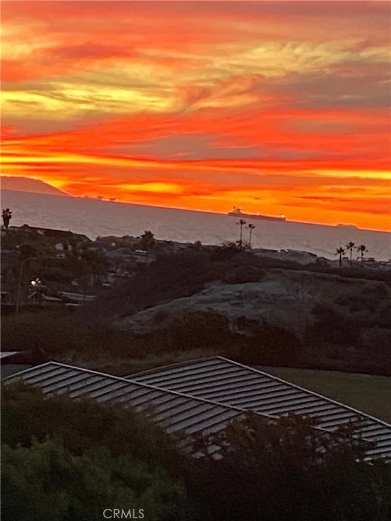 8 Land Fall Court, Newport Beach, CA 92663