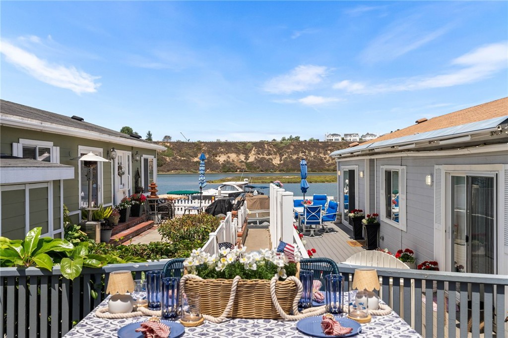 8 Saratoga, Newport Beach CA 92660 - photo 3