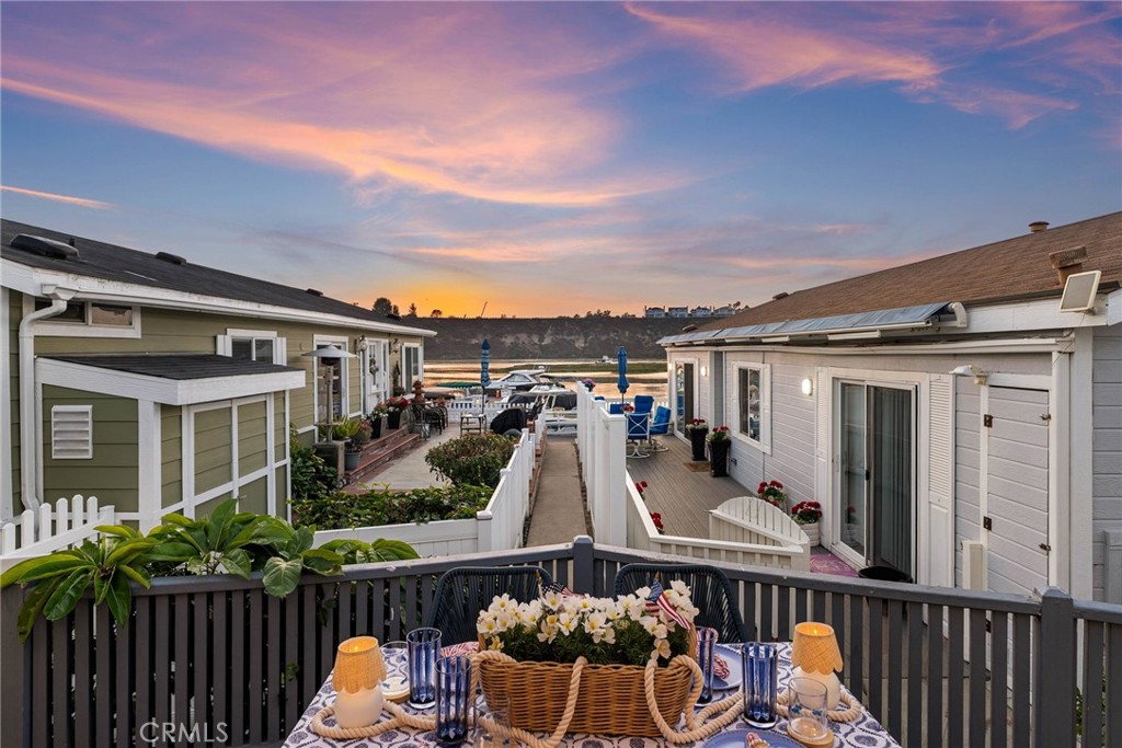 8 Saratoga, Newport Beach CA 92660 - photo 5