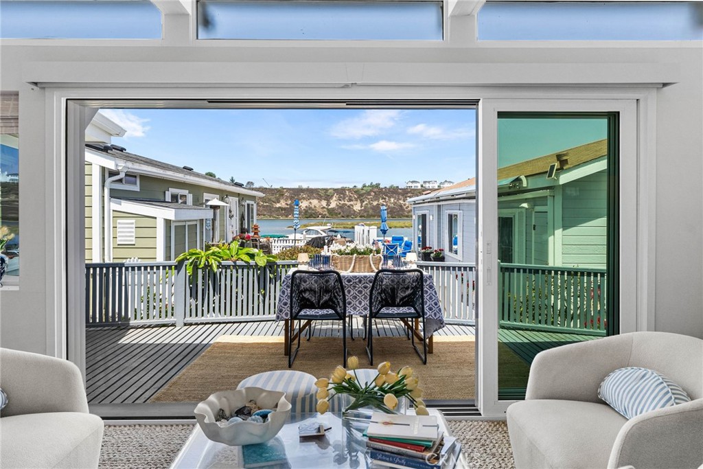 8 Saratoga, Newport Beach CA 92660 - photo 28