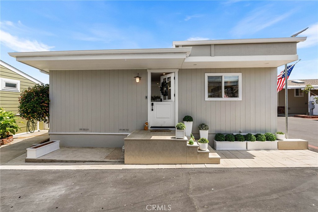 8 Saratoga, Newport Beach CA 92660 - photo 46