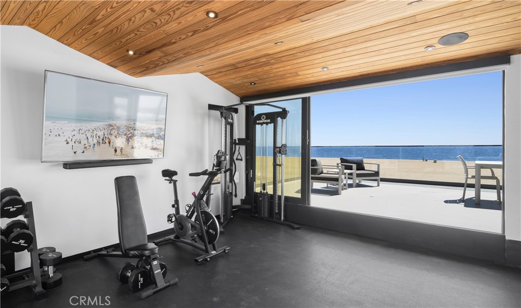 800 W Oceanfront, Newport Beach CA 92661 - photo 14