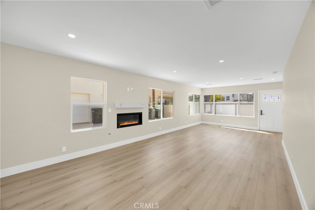 806 W Balboa Boulevard Front, Newport Beach CA 92661 - photo 12