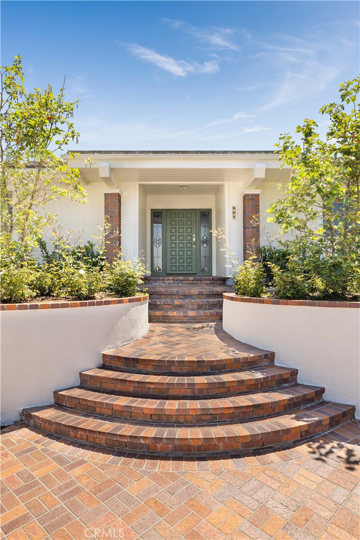 807 Aldebaran Circle, Newport Beach CA 92660 - photo 6