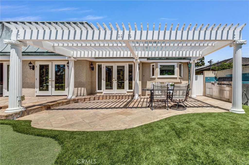 81 Royal Saint George Road, Newport Beach CA 92660 - photo 5