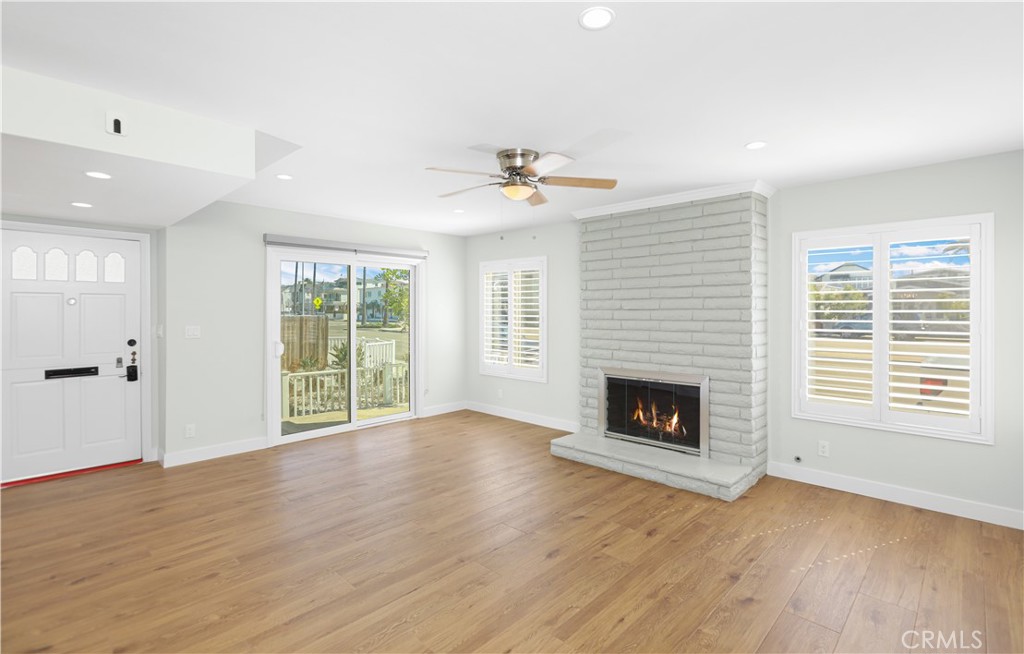 810 W BALBOA Boulevard A, Newport Beach CA 92661 - photo 4